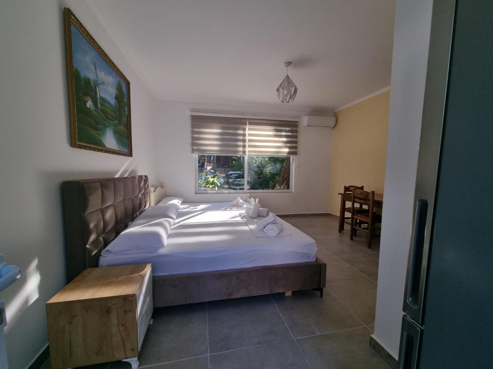 Apartamento Dhoma Plazhi Agimi *